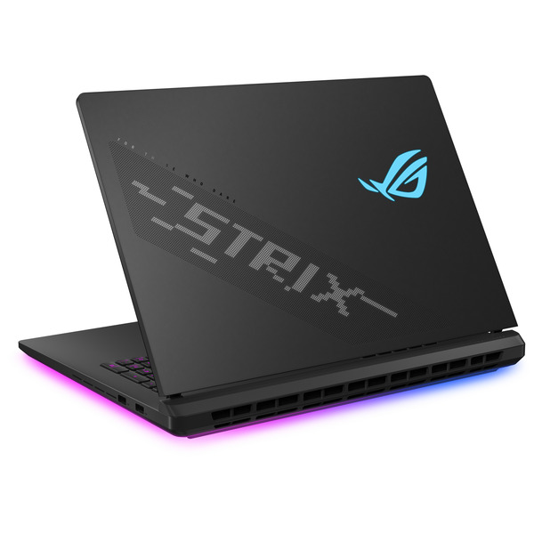 ASUS ROG Strix SCAR 18 (G835LX-SA012W) 18" gaming laptop (5)