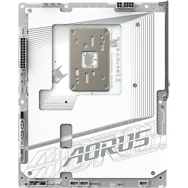 GIGABYTE B850 AORUS STEALTH ICE socket AM5 moederbord (3)