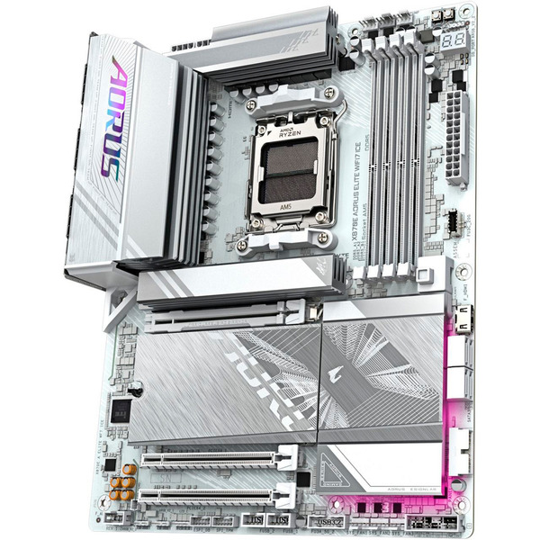 GIGABYTE X870E AORUS ELITE WIFI7 ICE socket AM5 moederbord (4)